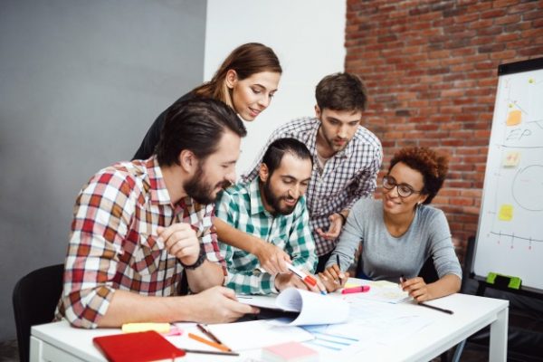 Iniciación al Project Management (VII): Adquisiciones e Interesados