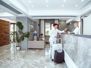 Organización y prestación del servicio de recepción en alojamientos