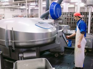 Preparación de la carne para su uso industrial