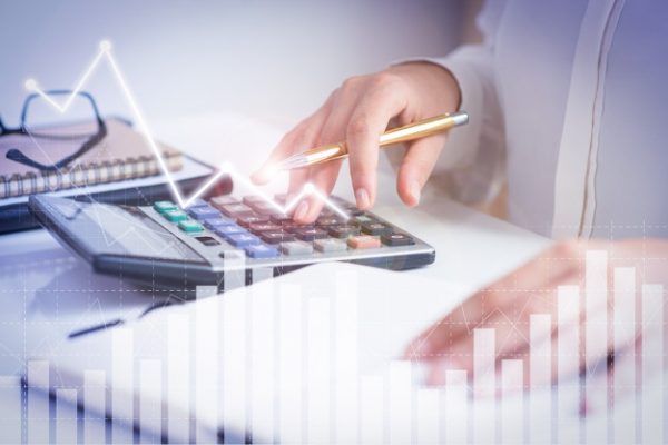 Procedimientos de cálculo financiero aplicables a seguros y fiscalidad en los Seguros Privados
